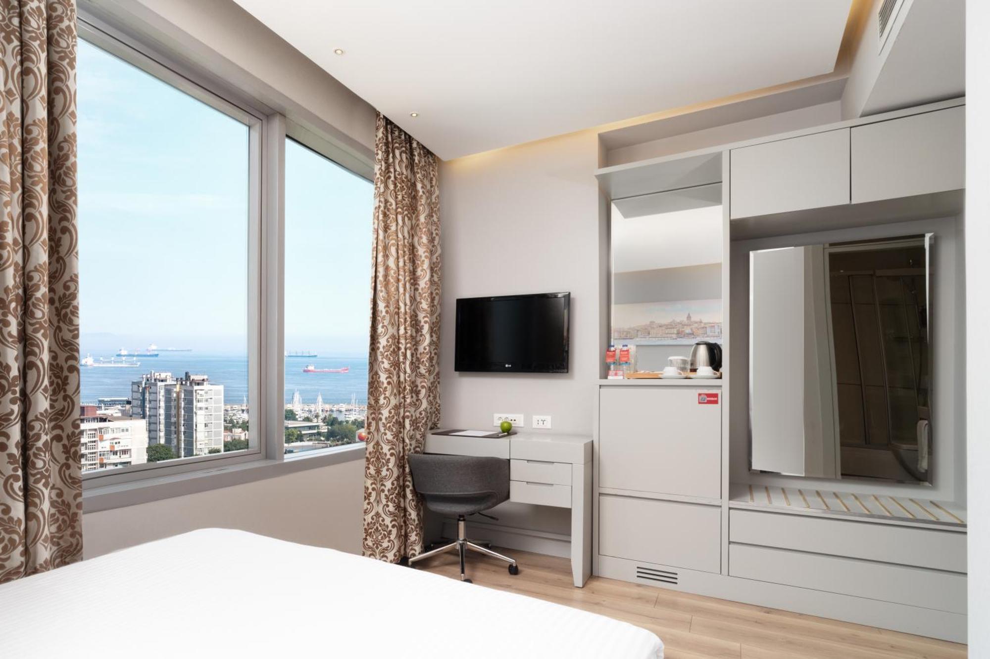 Ramada Plaza By Wyndham Istanbul Atakoy Hotel Ngoại thất bức ảnh