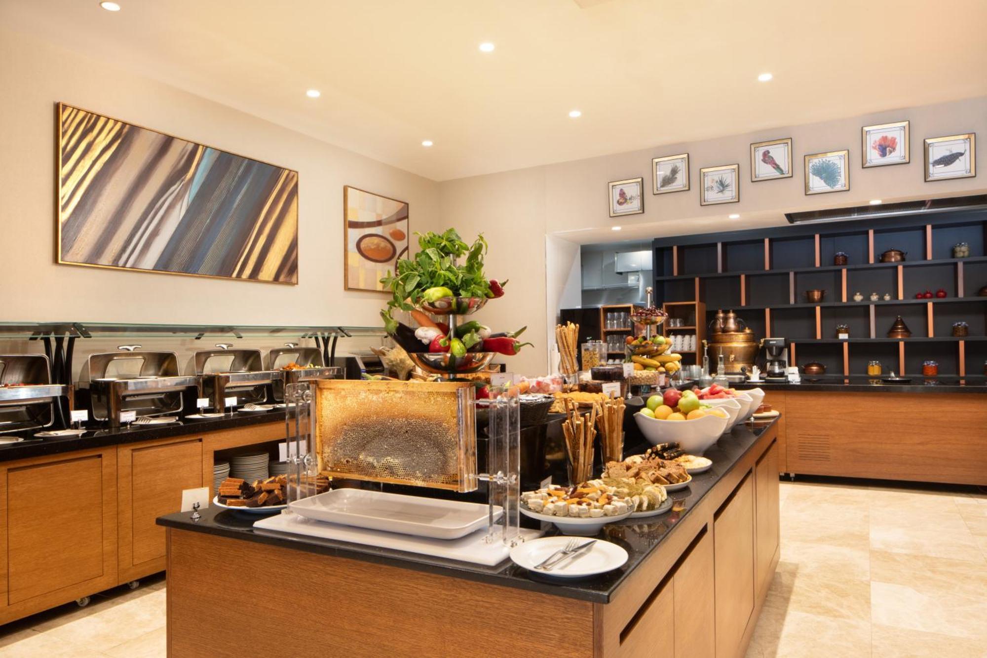 Ramada Plaza By Wyndham Istanbul Atakoy Hotel Ngoại thất bức ảnh