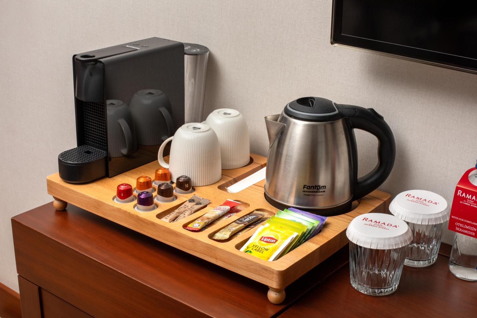 Ramada Plaza By Wyndham Istanbul Atakoy Hotel Ngoại thất bức ảnh