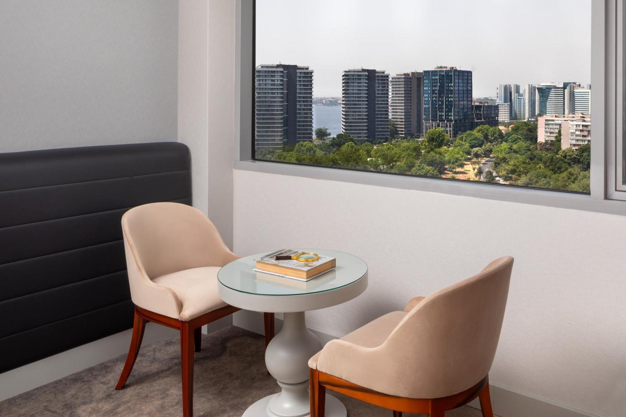 Ramada Plaza By Wyndham Istanbul Atakoy Hotel Ngoại thất bức ảnh