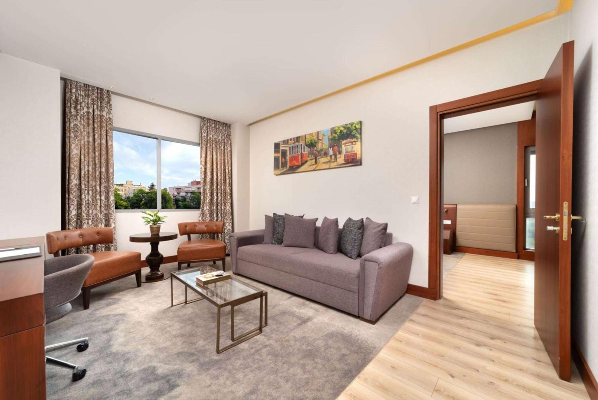 Ramada Plaza By Wyndham Istanbul Atakoy Hotel Ngoại thất bức ảnh